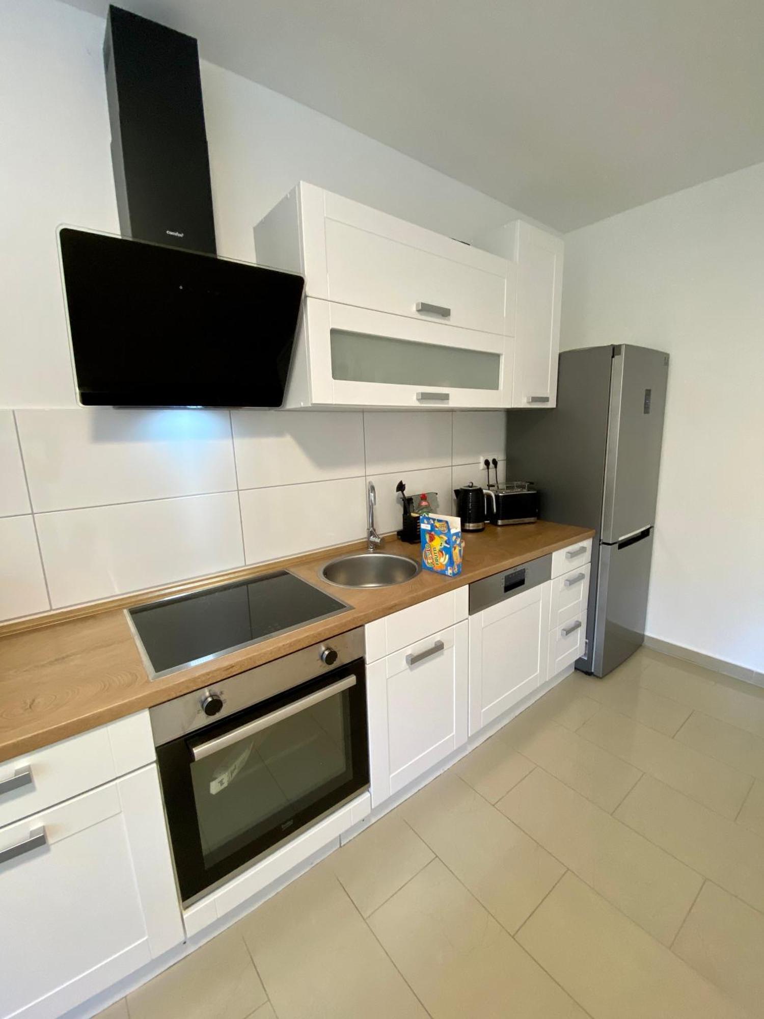 Sleep Well Apartments Detmold - Tempur Beds- Neu - Top Lage - Free Parking - Wifi Εξωτερικό φωτογραφία